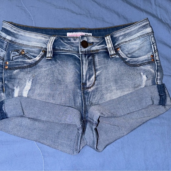 Women's Denim Shorts Blue - Picture 2 of 7